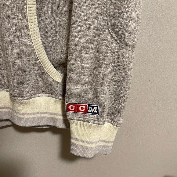 CCM St. Louis Blues Sweater - Picture 6 of 8